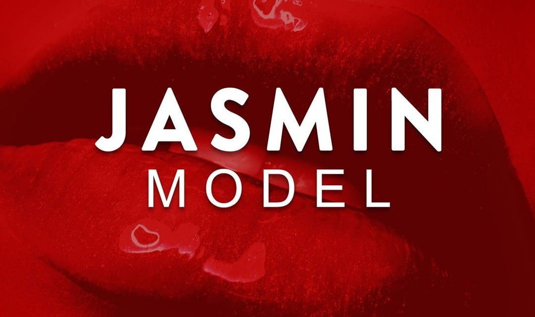Sexy profile pic of KamiSummers